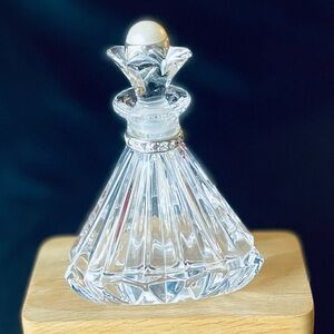 “LENOX CRYSTAL” PERFUME BOTTLE with STOPPER   EUC